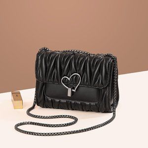 Simple messenger bag